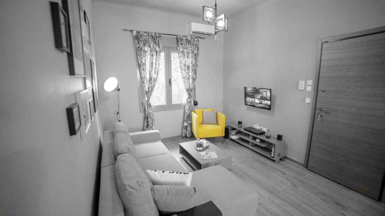 D16 Athens Apartment - 5' Mins To Petralona Metro Atenas Exterior foto