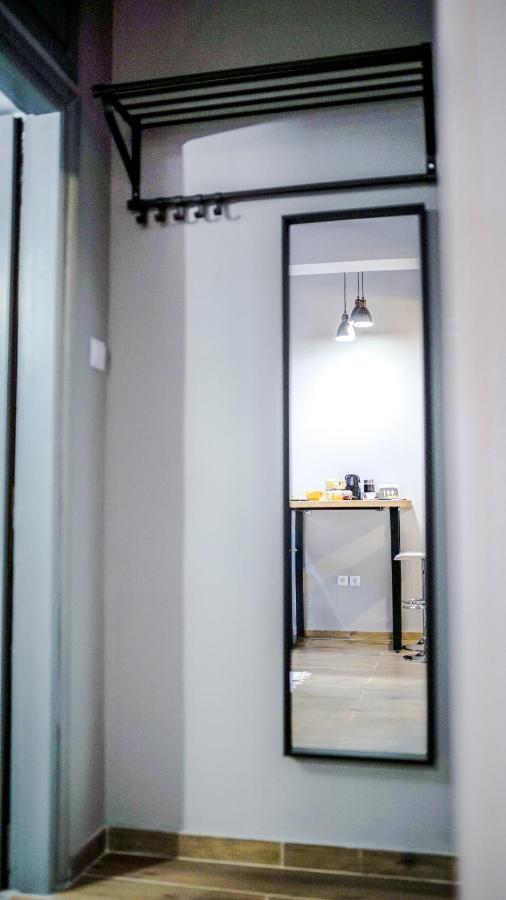 D16 Athens Apartment - 5' Mins To Petralona Metro Atenas Exterior foto